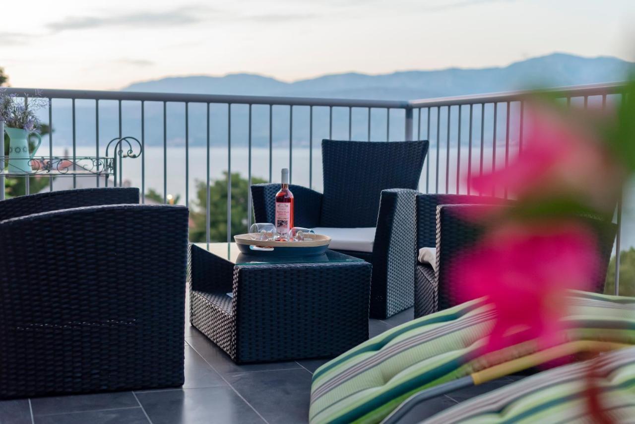 Lozna Residence Postira Ngoại thất bức ảnh